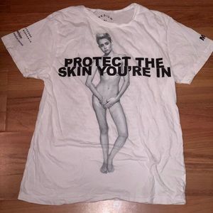 Miley Cyrus for Marc Jacobs T-shirt